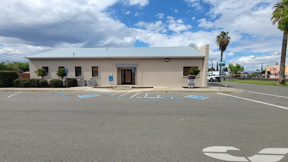 More Photos Of 9942-9952 Broadway, Live Oak Medical For Lease