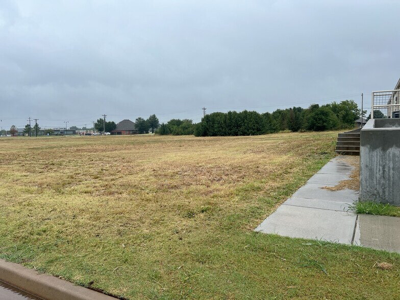 More Photos Of Hundred Oaks (Lots 1A 1B 1C), Edmond Land For Sale