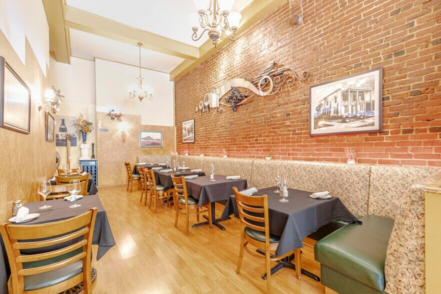 More Photos Of 627 Main St, Suisun City Restaurant For Sale