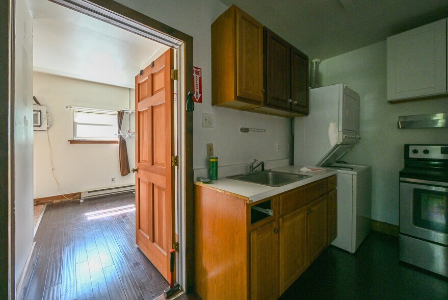 More Photos Of 329 Kent Rd, New Milford Apartments For Sale