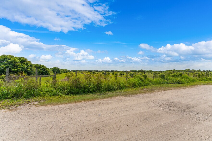 More Photos Of SW 228th Ave @ SW 227th Ave, Homestead Land For Sale