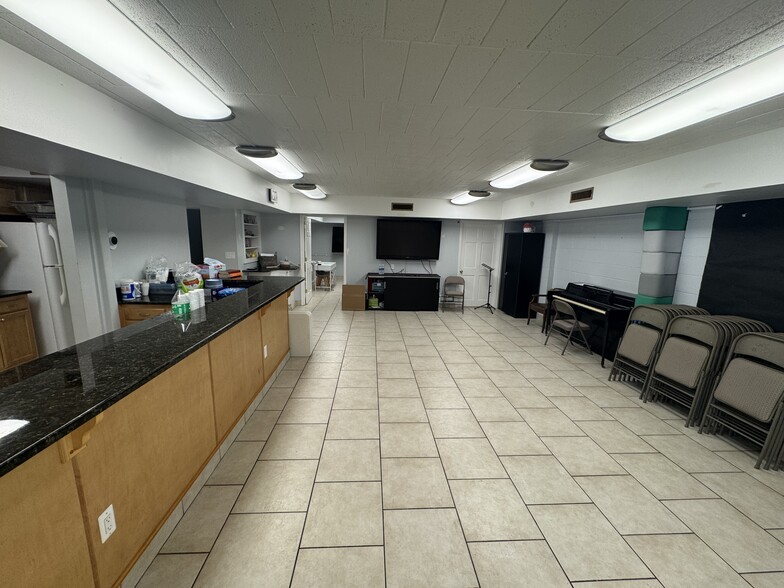 More Photos Of 272 N Hewitt Rd, Ypsilanti Religious Facility For Sale