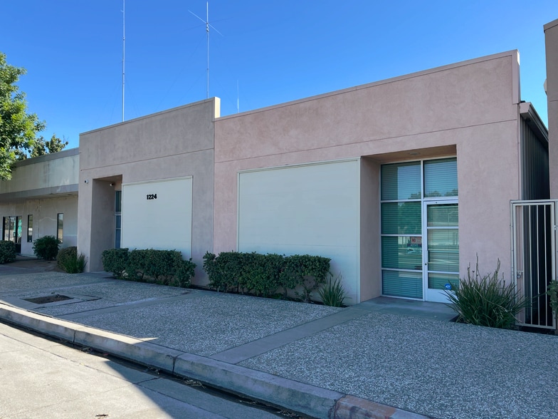 Primary Photo Of 1224 6th St, Modesto Warehouse For Lease