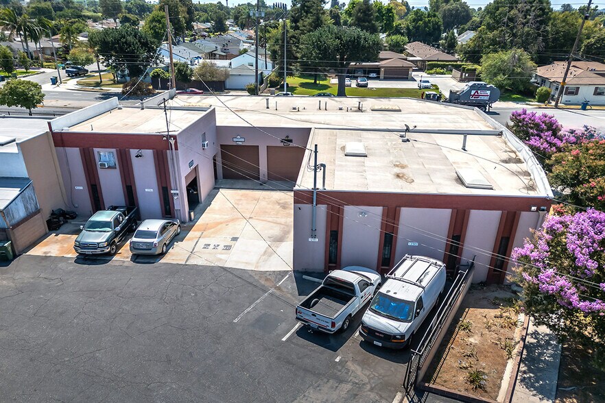 More Photos Of 12561-12563 Persing Dr, Whittier Showroom For Sale