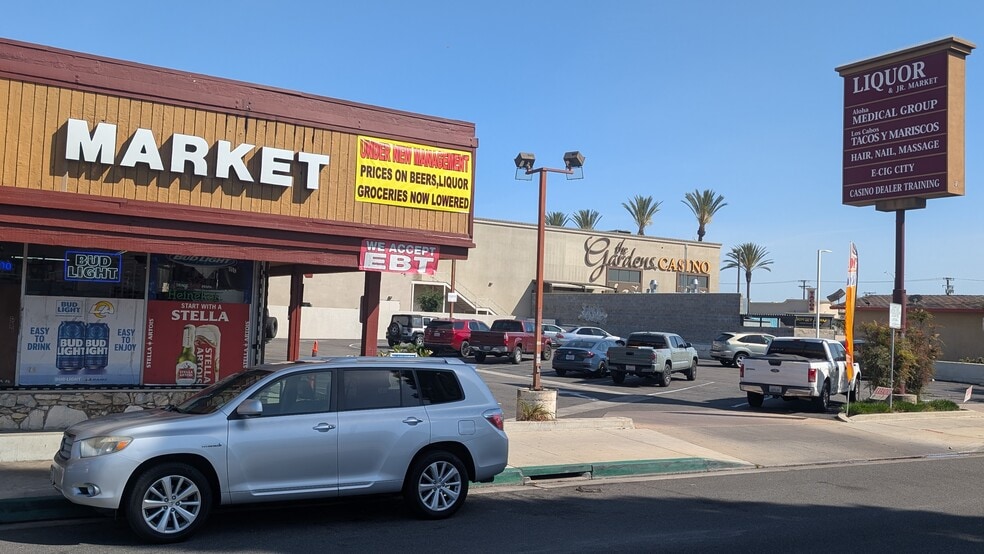 More Photos Of 11801-11813 Carson St, Hawaiian Gardens Storefront For Sale