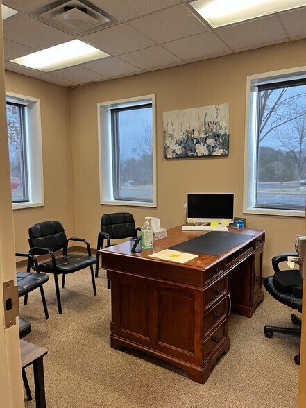 More Photos Of 280 Executive Park Dr, Concord Medical For Lease