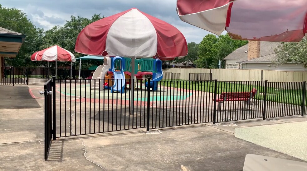 More Photos Of 903 Greatwood Glen Dr, Sugar Land Daycare Center For Lease