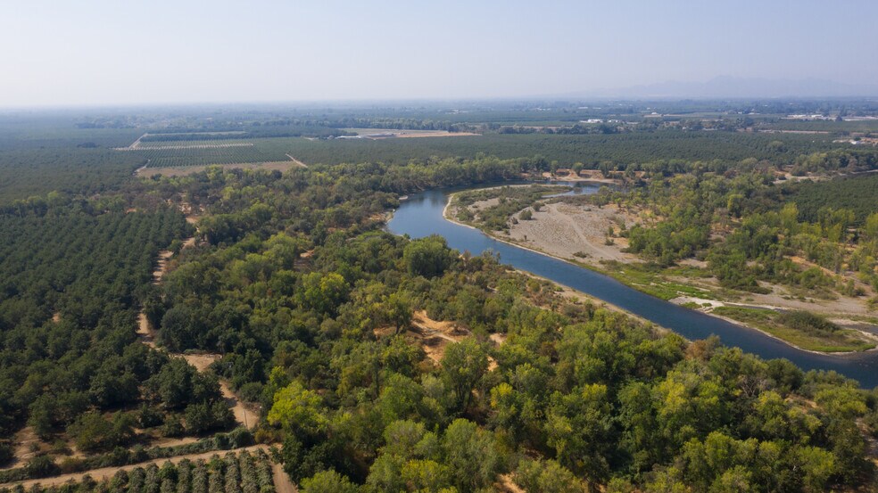 More Photos Of 2099 Hwy 70, Biggs Land For Sale