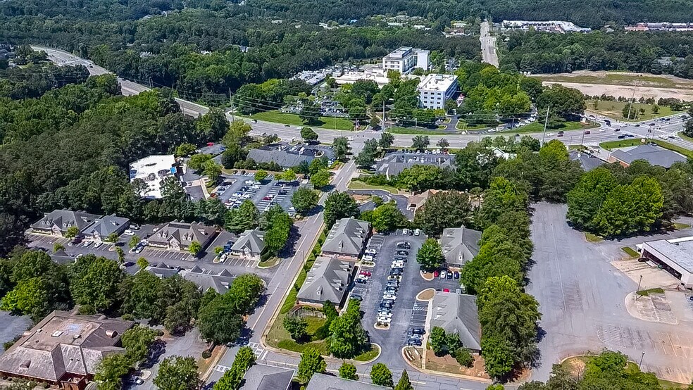 More Photos Of 3505 Duluth Park Ln, Duluth Medical For Sale