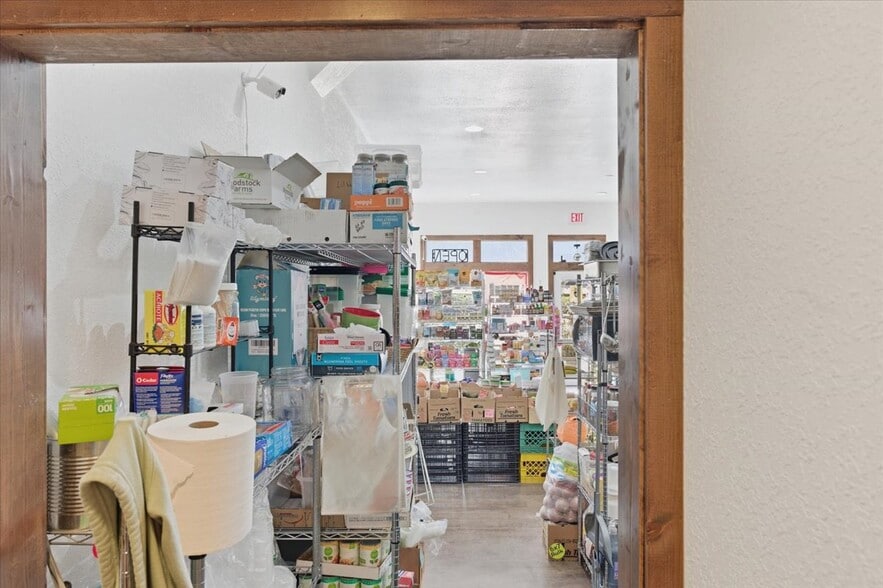 More Photos Of 152 E Main St, Naturita Convenience Store For Sale