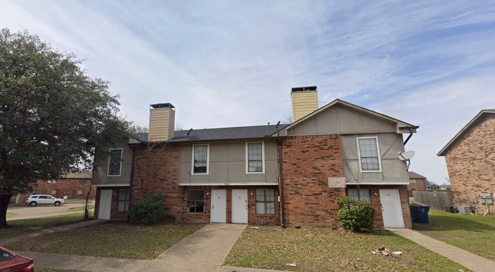 More Photos Of 2813 Wimbledon Ct, Garland Multifamily For Sale