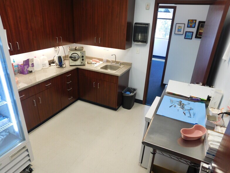 More Photos Of 3584 W 9000 S, West Jordan Medical For Lease