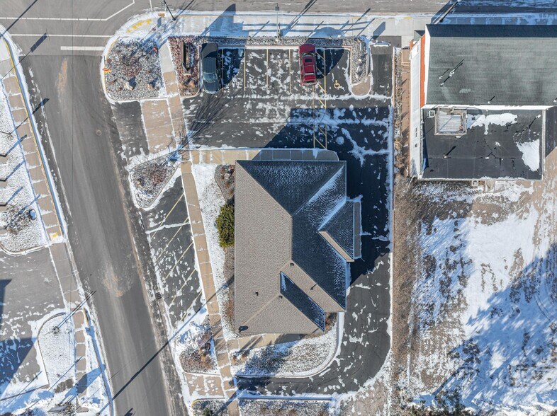 More Photos Of 1811 Superior St, Three Lakes Medical For Sale