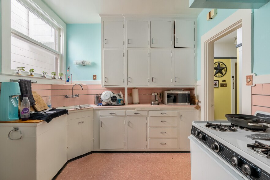 More Photos Of 2139 Taraval St, San Francisco Office Residential For Sale