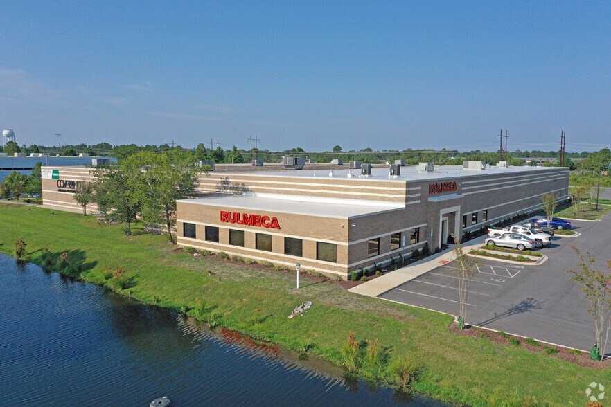 More Photos Of 3200 Corporate Dr, Wilmington Light Manufacturing For Lease