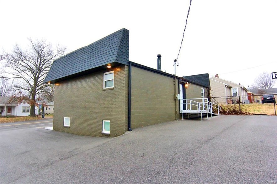 More Photos Of 1917 William St, Cape Girardeau Loft Creative Space For Sale