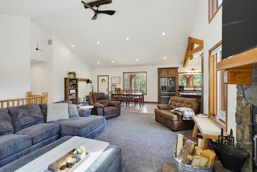 More Photos Of 13310 Silver Mountain Rd, Rapid City Hospitality For Sale