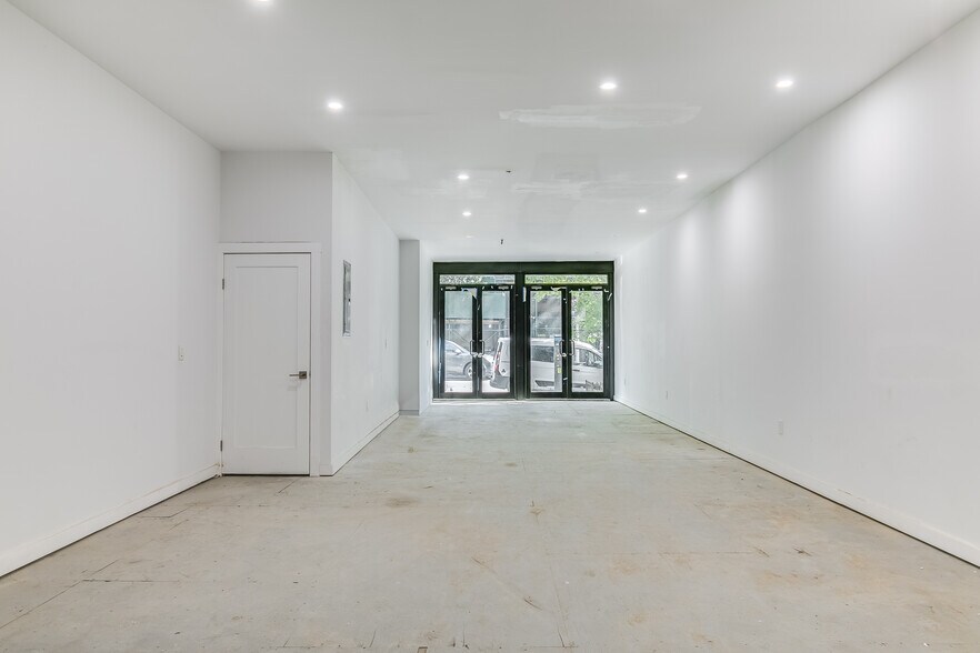More Photos Of 534 Court St, Brooklyn General Retail For Lease