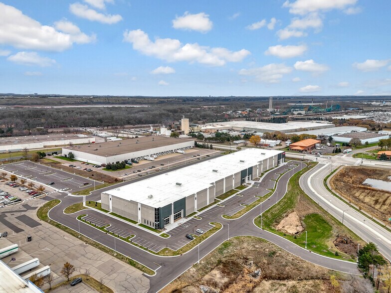 More Photos Of 3750 4th Ave E, Shakopee Industrial For Lease