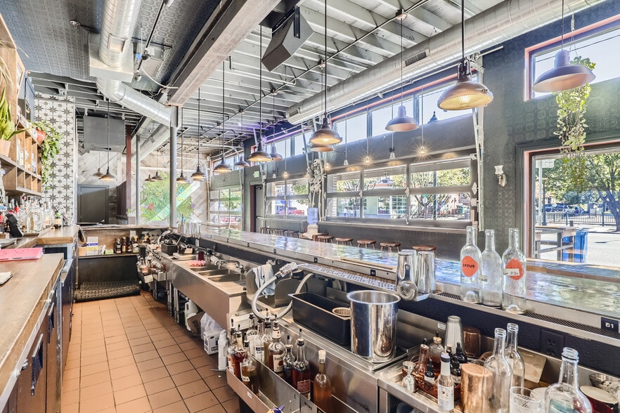 More Photos Of 3401-3421 E Colfax Ave, Denver Restaurant For Lease