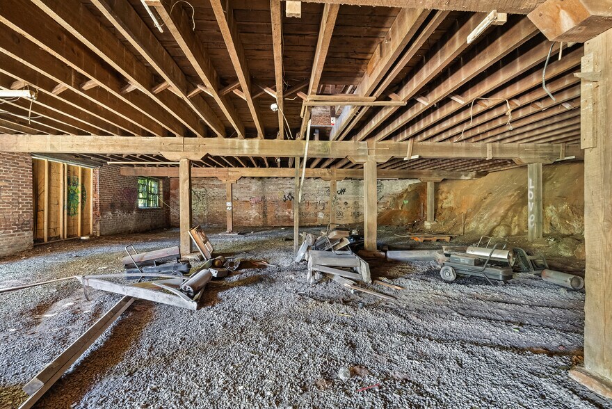 More Photos Of 322 Depot St, Amherst Warehouse For Sale