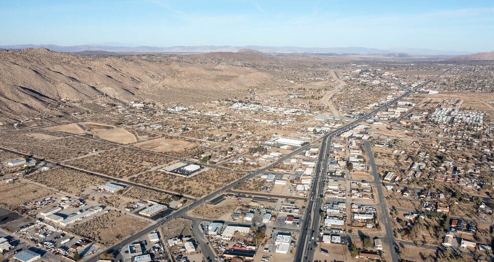 More Photos Of 55684 Twentynine Palms Hwy, Yucca Valley Freestanding For Sale