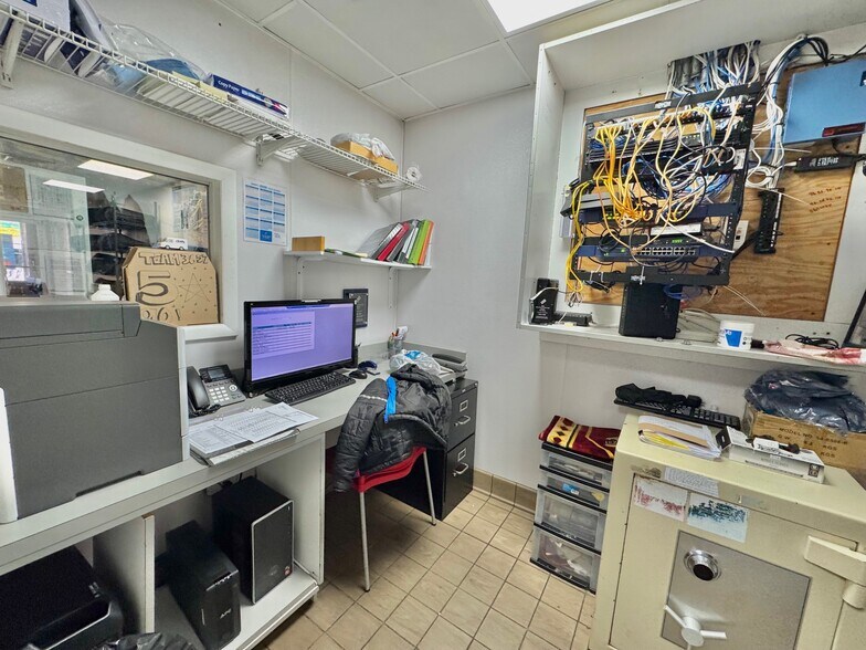 More Photos Of 3480-3490 Boston Rd, Bronx Storefront For Sale