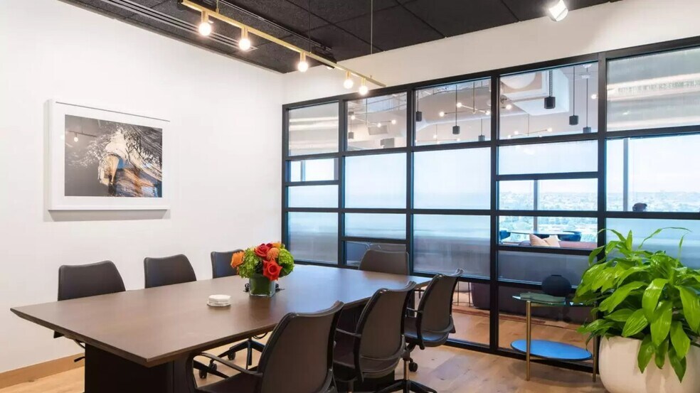 More Photos Of 6701 Center Dr W, Los Angeles Office For Lease