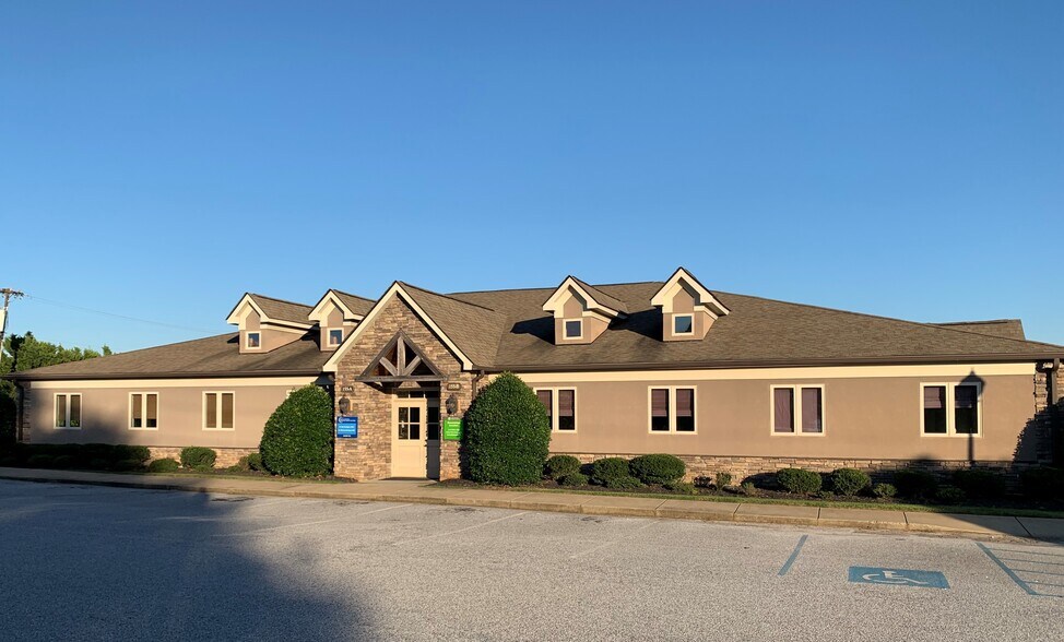 More Photos Of 155 Halton Rd, Greenville Medical For Lease