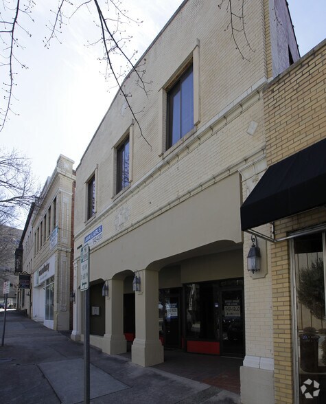 More Photos Of 17 College St, Greenville Storefront Retail Office For Lease