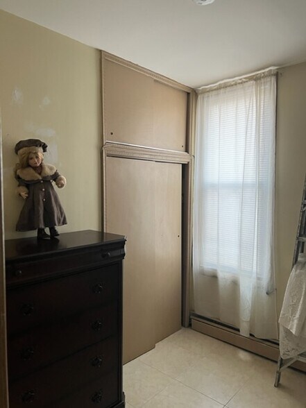 More Photos Of 413 16th St, Union City Multifamily For Sale