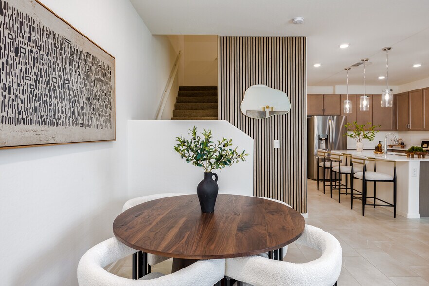 More Photos Of 651 N Ironwood Dr, Apache Junction Apartments For Sale