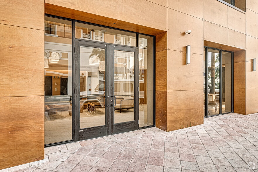 More Photos Of 205 Datura St, West Palm Beach Office For Lease