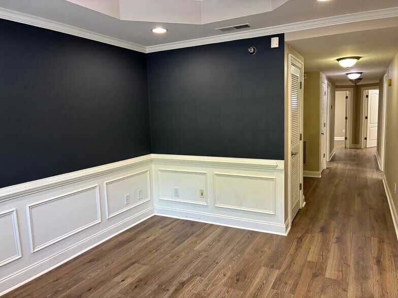 More Photos Of 965 Piedmont Rd NE, Marietta Office For Lease