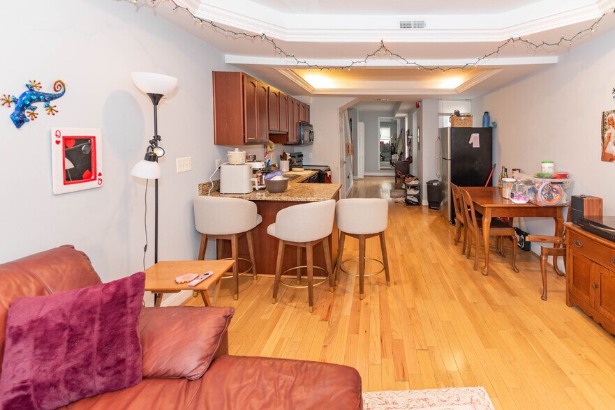 More Photos Of 1538 Light St, Baltimore Storefront Retail Residential For Sale