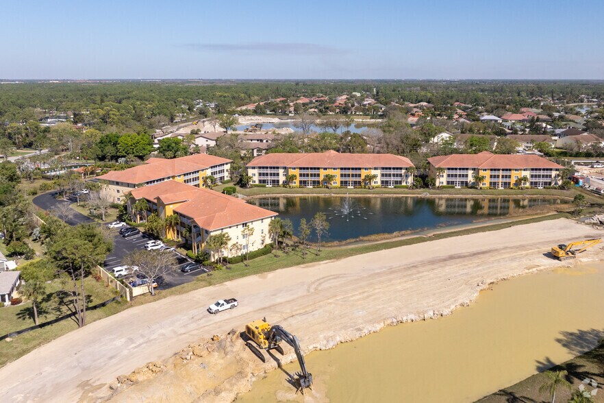 More Photos Of 10000-10030 Maddox Ln, Bonita Springs Apartments For Sale