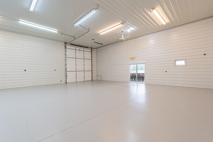 More Photos Of 202 Hemi Ln, Gravois Mills Specialty For Sale