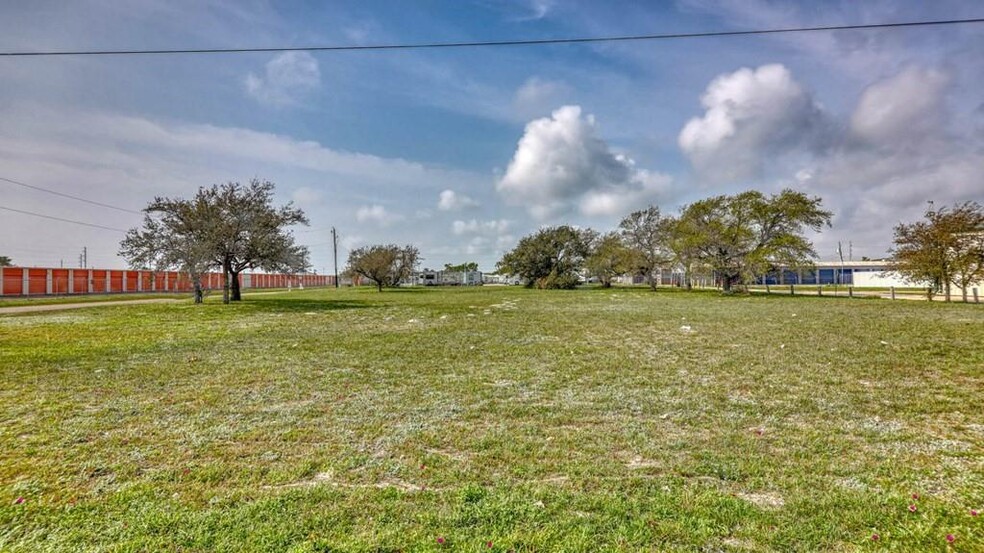 Primary Photo Of Wheeler Ave @ Ave C, Aransas Pass Land For Sale