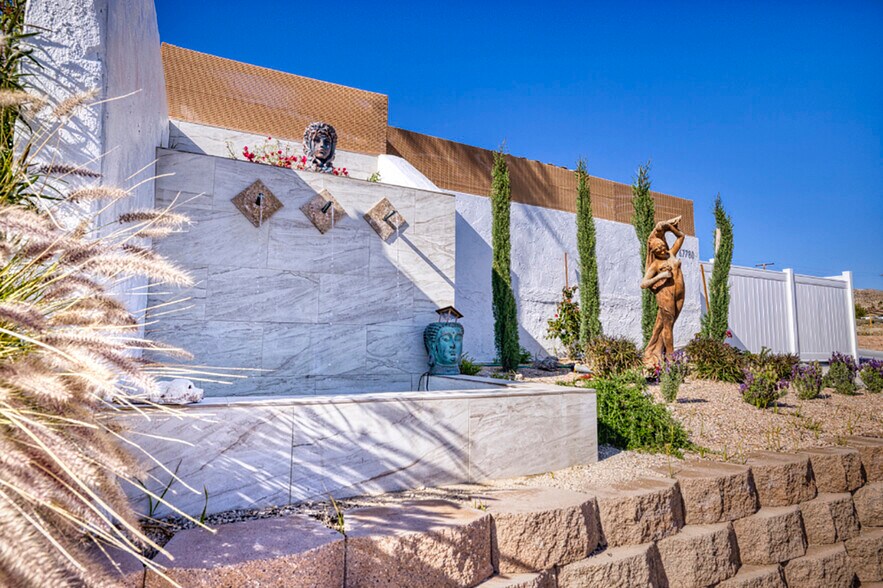 More Photos Of 67780 Arena Blanca Rd, Desert Hot Springs Specialty For Sale