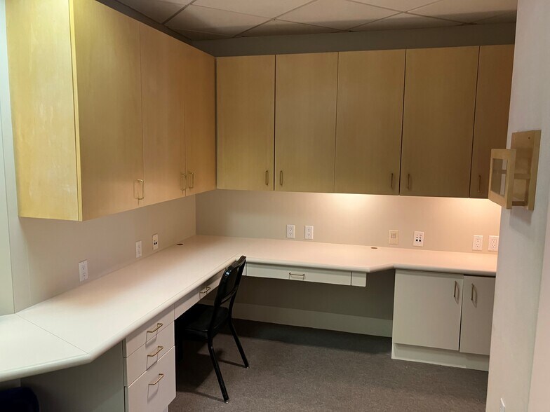 More Photos Of 101 S Bedford Rd, Mount Kisco Medical For Sale