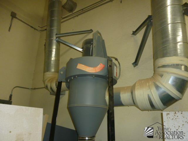 More Photos Of 642 E 39th Pl, Yuma Flex For Sale