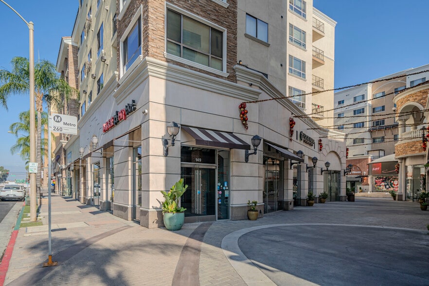 More Photos Of 580 N Atlantic Blvd, Monterey Park Apartments For Lease