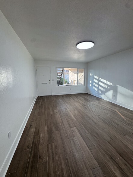 More Photos Of 1215 S Athena Way, Anaheim Apartments For Sale
