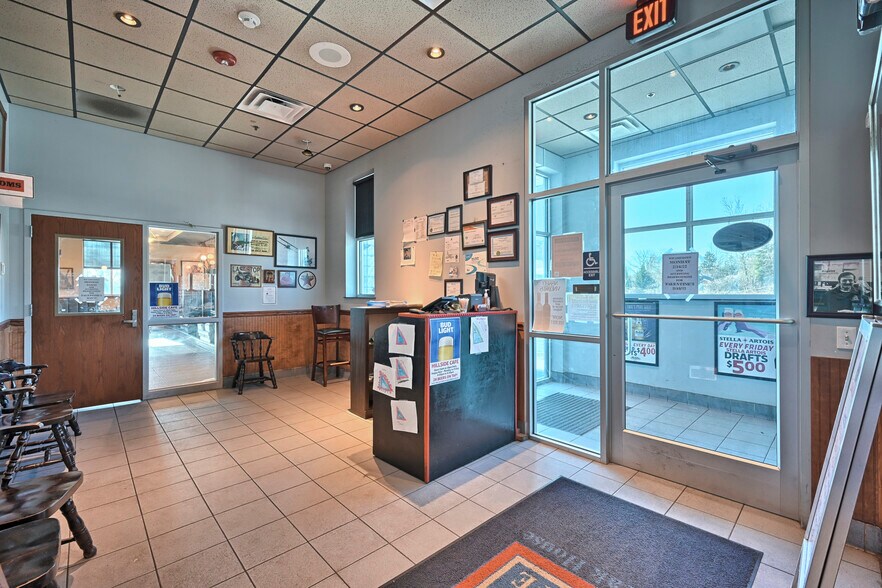 More Photos Of 589 Salem Rd, Etters Restaurant For Sale