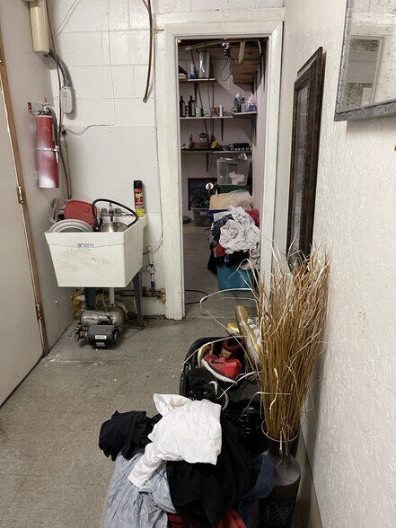 More Photos Of 1095 US Highway 17 S, Bartow Auto Repair For Sale