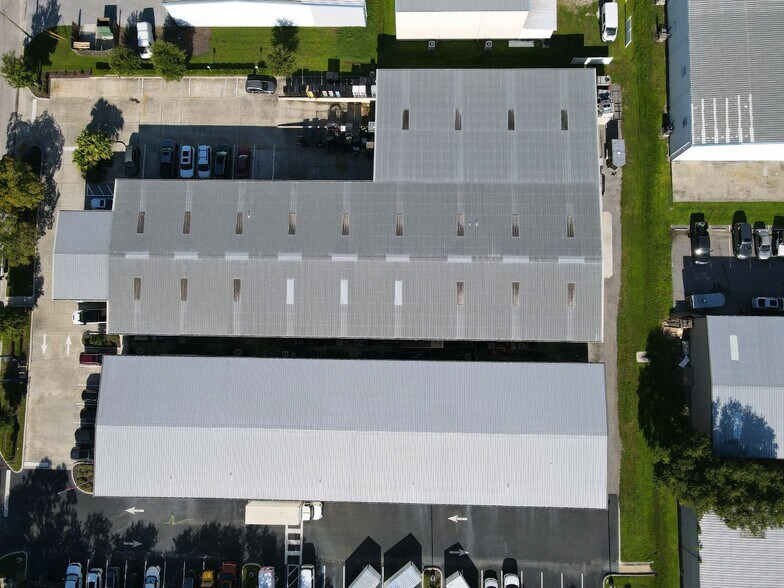 More Photos Of 11607 Prospect Dr, Odessa Manufacturing For Sale