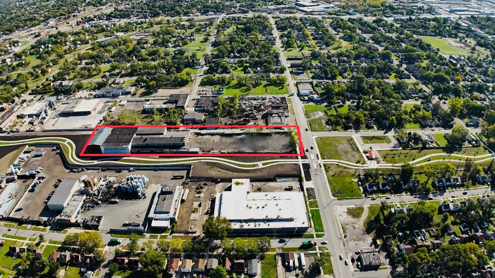 More Photos Of 8951 Alpine St, Detroit Auto Salvage Facility For Lease