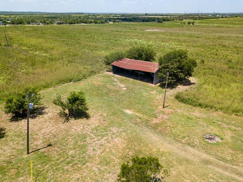 More Photos Of 0 Becker Lane, Del Valle Land For Sale