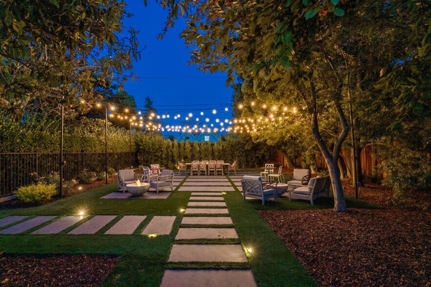More Photos Of 443 Brown St, Napa Hotel For Sale