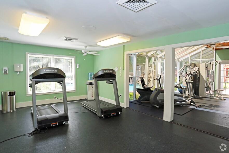 More Photos Of 3001 Reflections Way, Virginia Beach Apartments For Sale